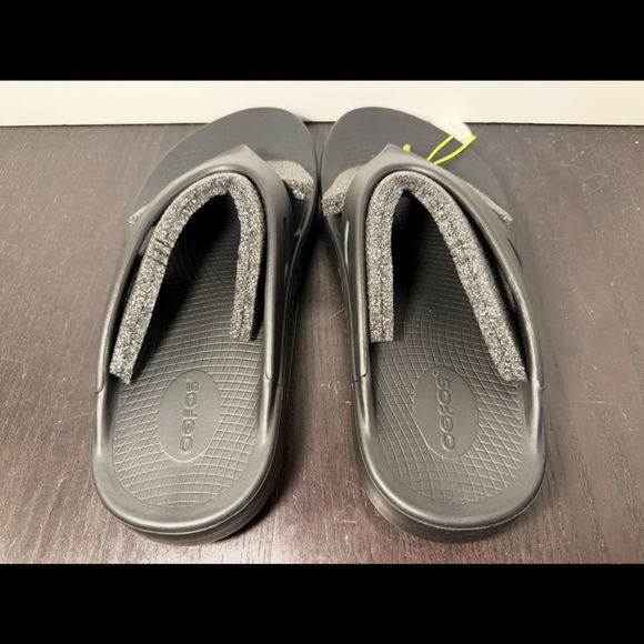OOFOS OOriginal Thong Sandals Black Unisex EU42 US Mens 9/Womans 11 main image 9